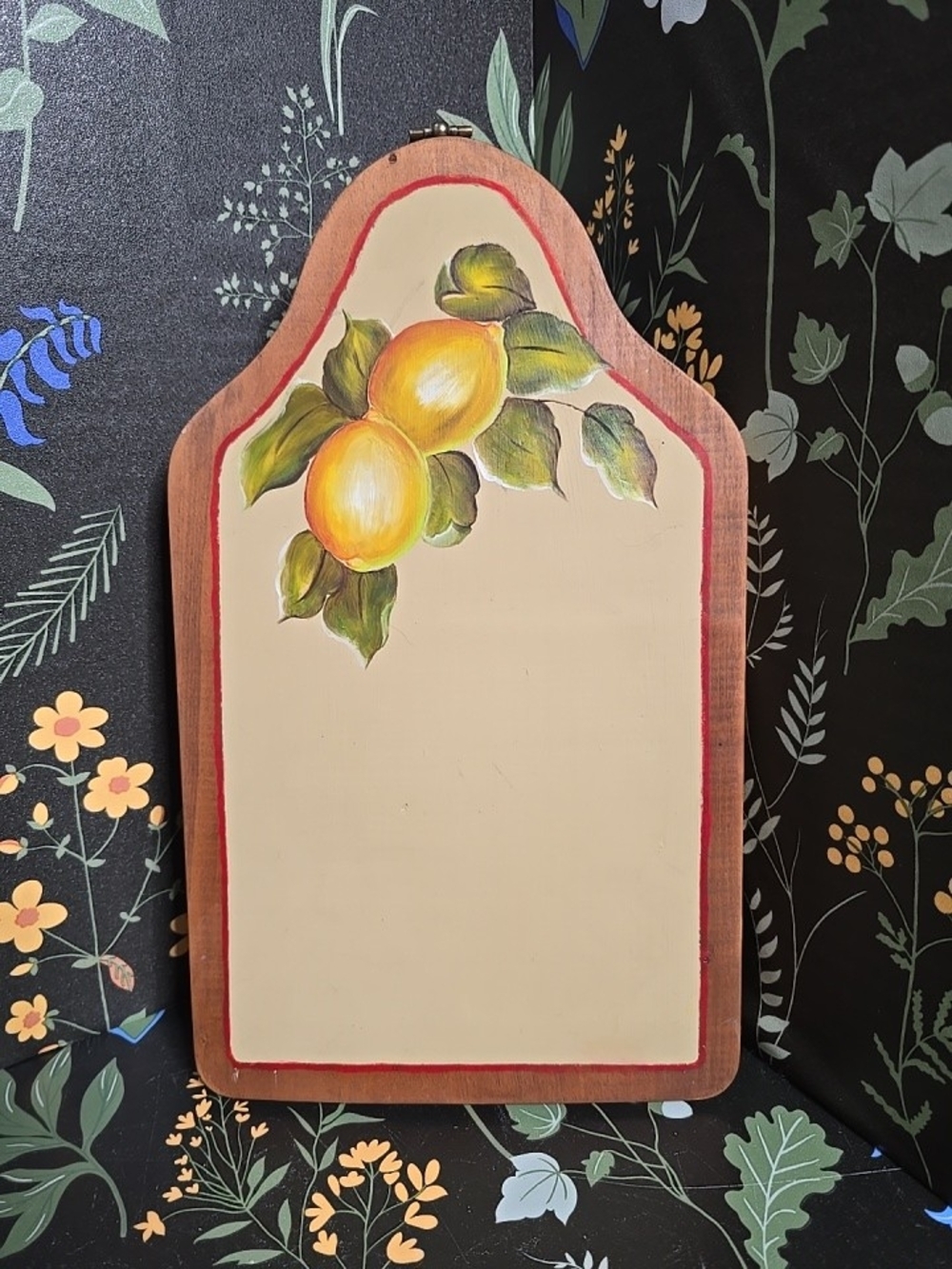 Hand-Painted Lemon Wall Plaque in Cream and Yellow